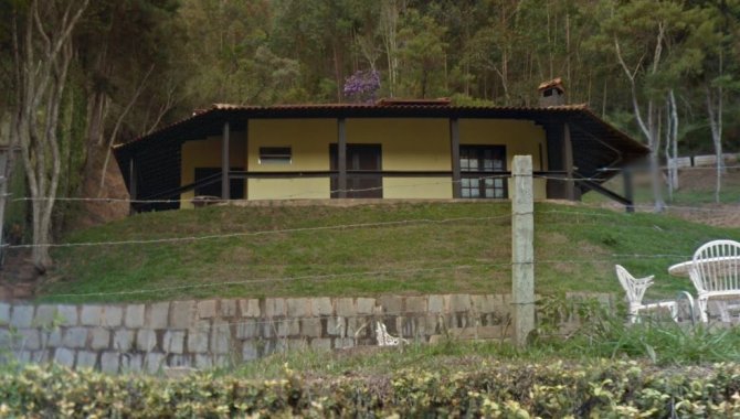 Foto - Casa em Área de 1.762 m² (Fazenda Três Cachoeiras) - Campo do Coelho - Nova Friburgo - RJ - [1]