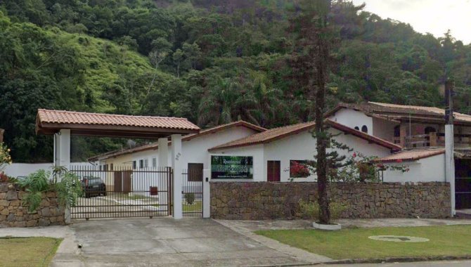 Foto - Casa em Condomínio 55 m² (Residencial dos Bosques)  - Próx. à Praia de Martin de Sá - Cidade Jardim - Caraguatatuba - SP - [1]
