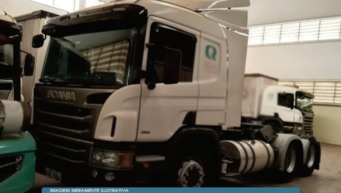 Foto - Caminhão Truck Scania P 360 A6x2 - 2012/2013 - [1]