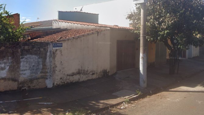 Foto - Casa - Ribeirão Preto-SP - Rua Dr. Breno Venâncio Martins Sobrinho, 315 - Jardim Helena - [3]