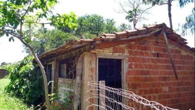 Foto - Casa em Área de 2.320 m² - Saúde - Guaiçara - SP - [18]