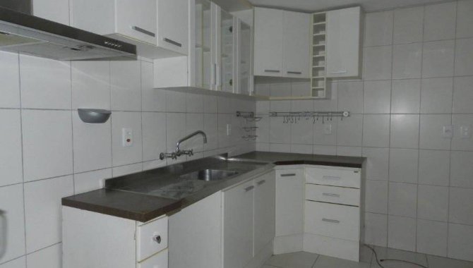 Foto - Casa em Condomínio 240 m² - Lomba do Pinheiro - Porto Alegre - RS - [9]