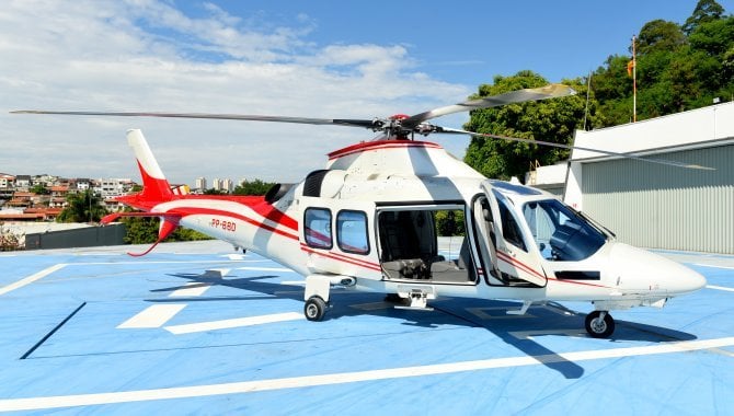 Foto - Helicóptero Executivo Agusta AW109SP - Prefixo PP-BBD, ano 2011 - [9]