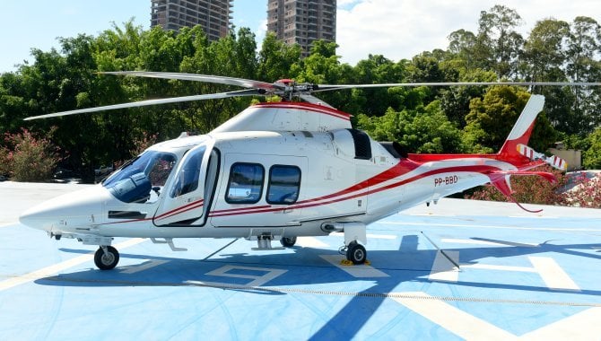 Foto - Helicóptero Executivo Agusta AW109SP - Prefixo PP-BBD, ano 2011 - [5]