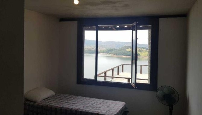 Foto - Casa em Área de 4.534 m² - Escarpas do Lago - Capitólio - MG - [19]